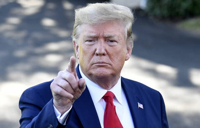Donald Trump gründet eigenes soziales Netzwerk Truth Social - Archivbilder