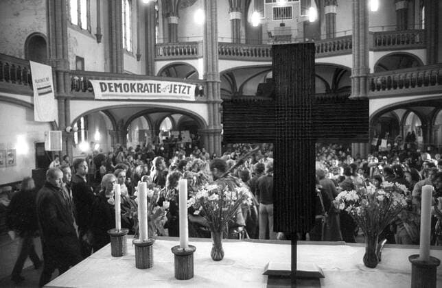 Deutsche Parteien, Die Grünen, Entstehung Bündnis90 in der DDR