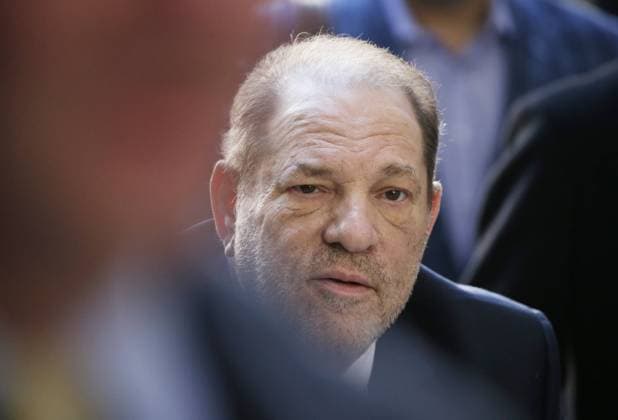 Jury spricht Harvey Weinstein in drei Anklagepunkten schuldig, Archivbilder