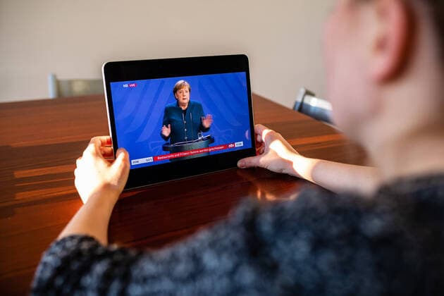 Coronavirus, Angela Merkel Pressekonferenz zur Ausgangssperre