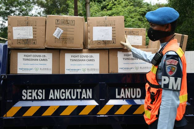 Coronavirus, Indonesien erhält Hilfsgüter aus Shanghai