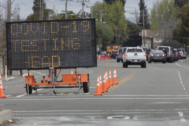 Coronavirus in den USA, Drive-Thru-Tests in Hayward