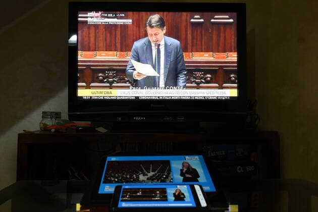 Coronavirus in Italien, Giuseppe Conte Pressekonferenz in Rom