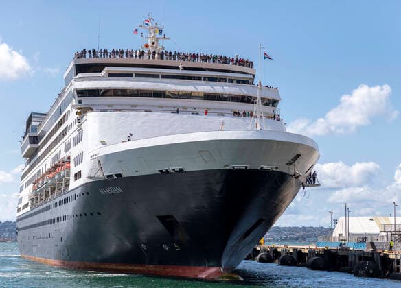 Coronavirus in den USA, Kreuzfahrtschiff MS Maasdam legt im Hafen von San Diego an
