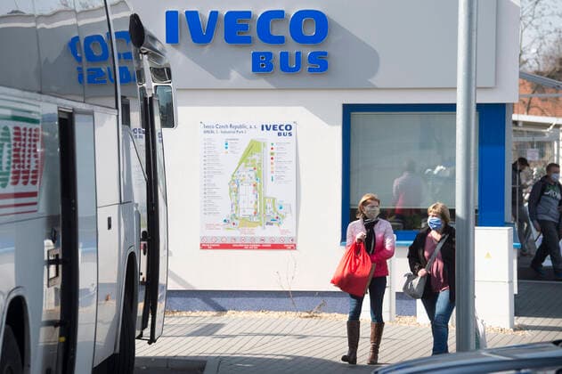 Coronavirus in Tschechien, Iveco Werk in Vysoke Myto schließt vorübergehend