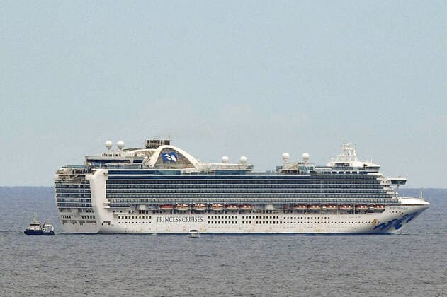 Coronavirus in Australien, Kreuzfahrtschiff Ruby Princess ankert vor Sydney