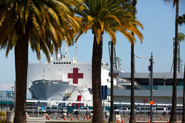 Coronavirus in den USA, Krankenhausschiff USNS Mercy im Hafen von Los Angeles