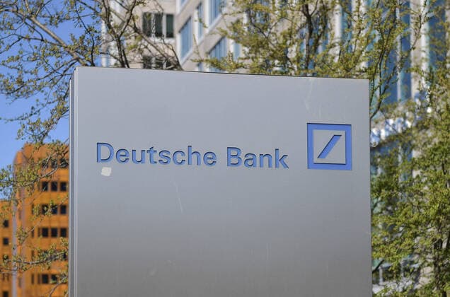 Coronavirus, Deutsche Bank spendet 375 000 Schutzmasken