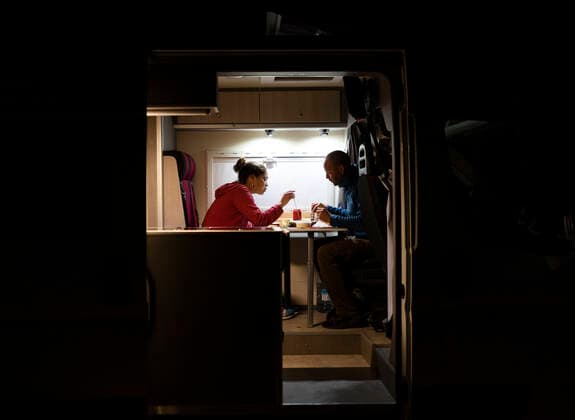 IMAGO Creative, Liebe, Candle Light Dinner