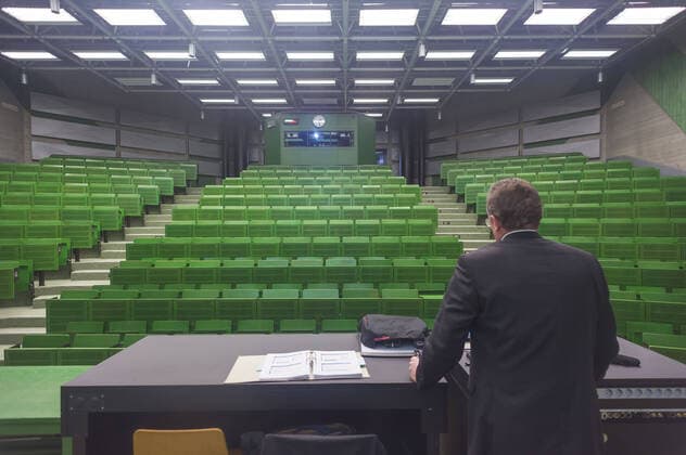 Coronavirus, Stuttgart, Menschenleere Universität Vaihingen mit Fern-Vorlesungstechnik