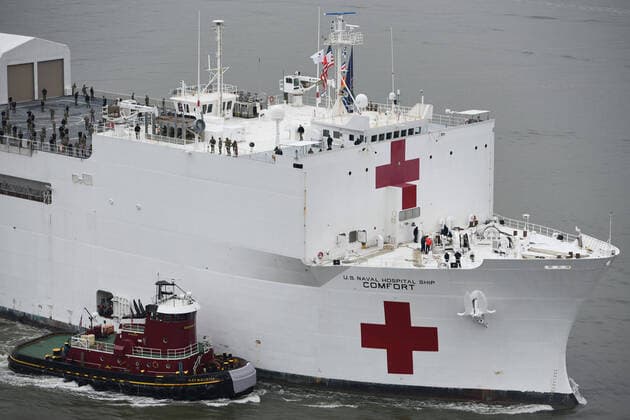 Coronavirus, USA, Krankenhaus-Schiff USNS Comfort kommt in New York an