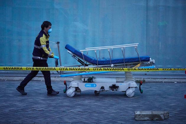Coronavirus in Spanien, Alltag im Hospital de Navarra in Pamplona