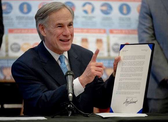 Coronavirus in den USA, Pressekonferenz des Gouverneurs von Texas
