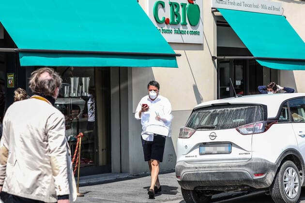 Coronavirus in Italien, Matteo Renzi erledigt Einkäufe in Rom
