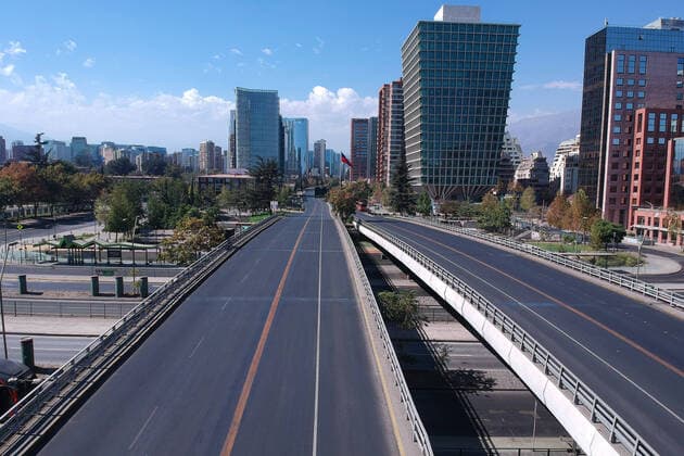 Coronavirus in Chile, Verwaiste Straßen in Santiago