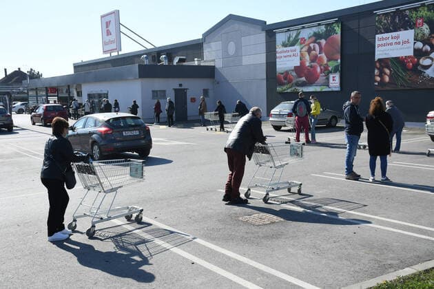 Coronavirus in Kroatien, großer Andrang vor Supermärkten