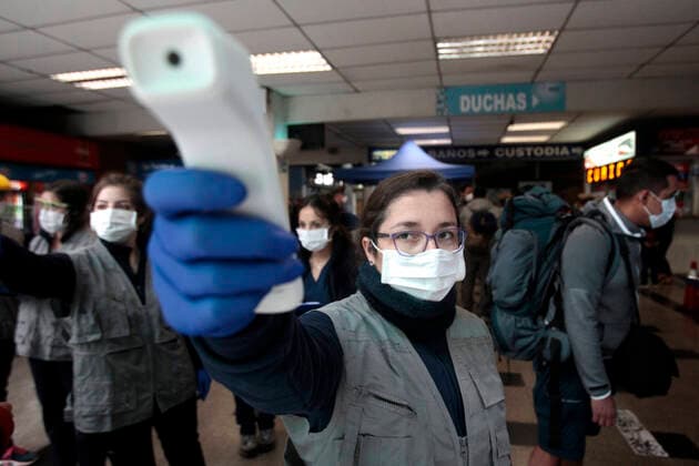 Coronavirus in Chile, Maßnahmen in Santiago