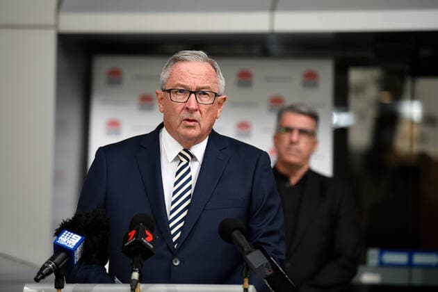 Coronavirus in Australien, Brad Hazzard während Pressekonferenz in Sydney