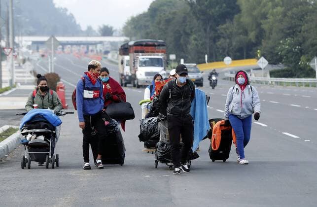 Coronavirus in Venezuela, Familien kommen über die kolumbianische Grenze