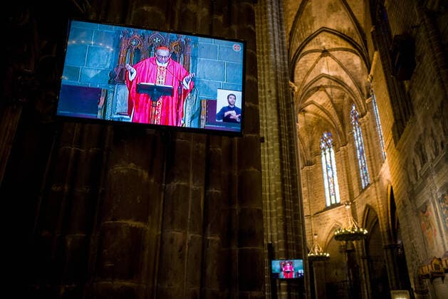 Coronavirus in Spanien, Gottesdienst am Karfreitag in der Kathedrale in Barcelona