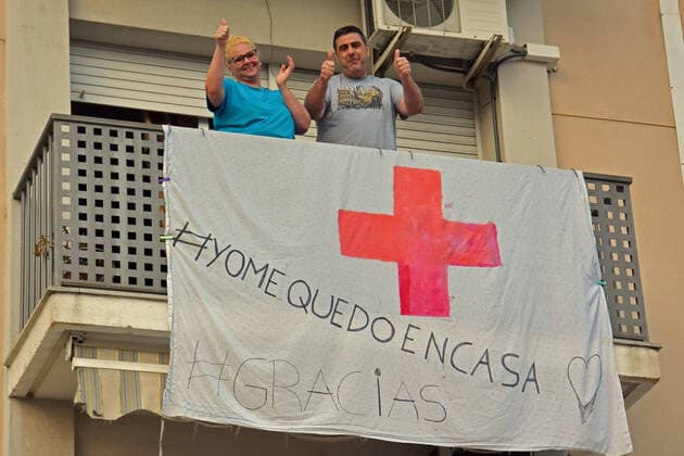 Coronavirus in Spanien, Applaus für Mediziner und Pflegekräfte