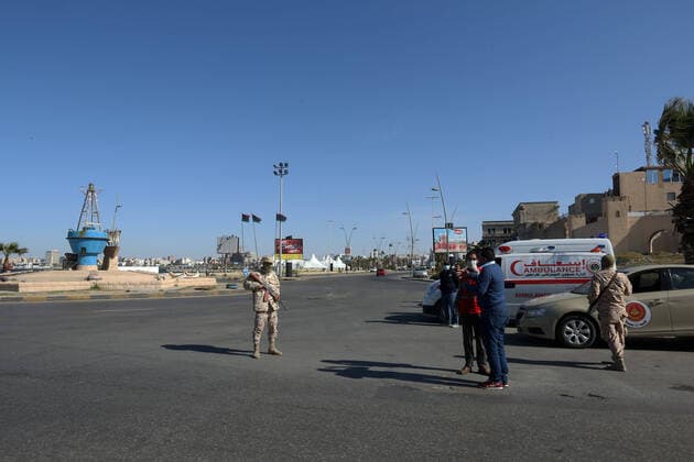 Coronavirus in Libyen, Militär kontrolliert Straßen in Tripolis