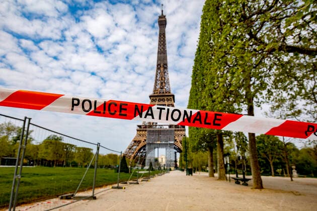 Coronavirus in Frankreich, Eindrücke vom Eiffelturm in Paris