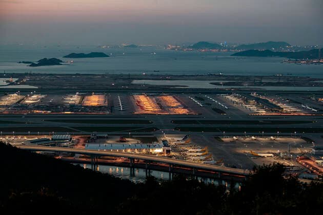 Coronavirus in Hongkong, Geparkte Flugzeuge am Flughafen