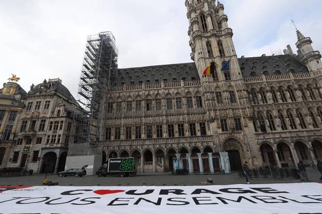 Coronavirus in Belgien, Banner für Mediziner und Pflegekräfte in Brüssel