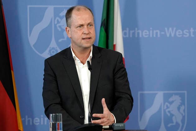 Coronavirus in NRW, Familienminister Stamp droht mit Alleingang bei KITA-Öffnungen