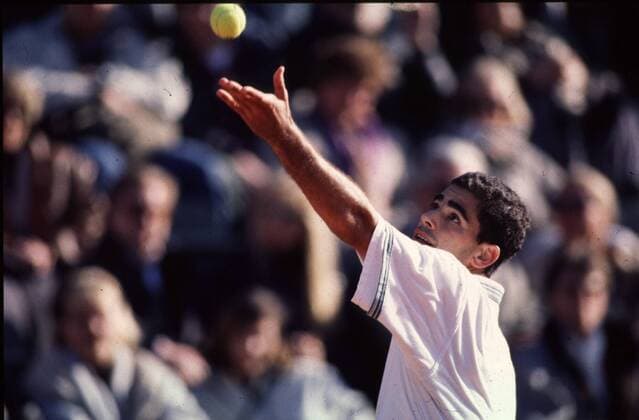 Pete Sampras - Aufschlag Tennis Herren German Open 1996, ATP-Turnier Einzelbild Rothenbaum Hamburg Konzentration,