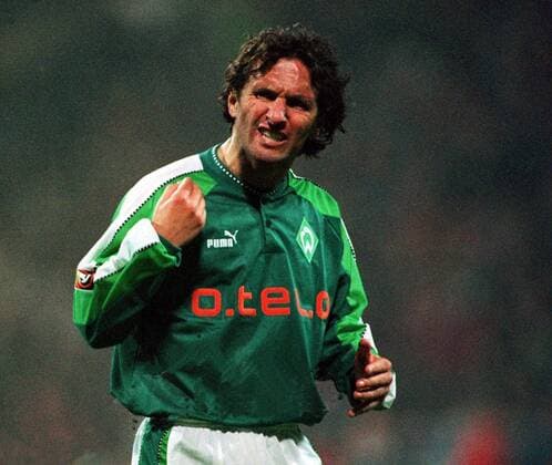 Bruno Labbadia mit geballter Faust Fußball 1. BL Herren Saison 1997 1998: SV Werder Bremen Einzelbild Weserstadion Bremen Skepsis, Verzweiflung,