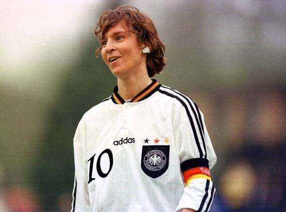 Kapitän Martina Voss Fußball Länderspiel Damen Frauen, Frauenfußball, Nationalmannschaft 1998: BR Deutschland Einzelbild