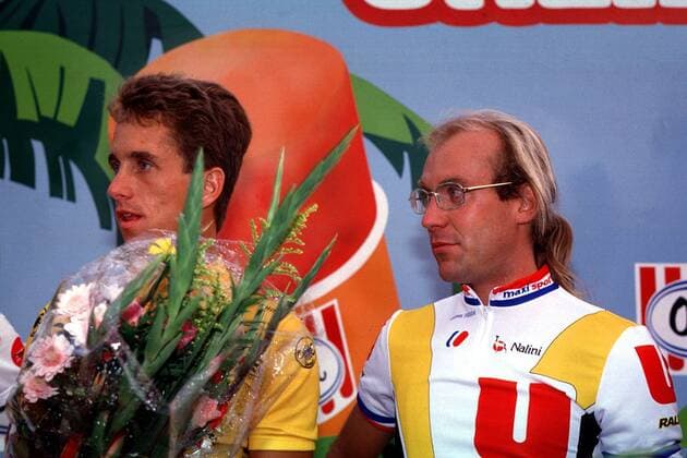 Greg Lemond (USA, li.) und Laurent Fignon (Frankreich) Radsport Herren 1989, Straßenradsport, Profi, Profis, Straße, Radrennen, Radrennsport, Straßenrennen Gruppe