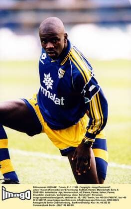 Lilian Thuram (Parma) bei der Erwärmung Fußball Herren Seria A 1998 1999, Italienische Liga, Meisterschaft, AC Parma, Parme Einzelbild Parma  