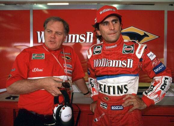 Alessandro Zanardi (Italien, re.) mit Technikdirektor Patrick Head von Williams-Supertec nachdenklich in der Box Motorsport Grand Prix Herren Formel 1 Weltmeisterschaft, Großer Preis von England 1999, WM, F1, F, GP Gruppe Silverstone Nachdenklichkeit,