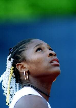 Serena Williams (USA) Tennis Damen German Open 1999, WTA-Tour, Sand, Sandplatz, Sandplatzturnier, Sandplatztennis Porträt LLTC Rot Weiss Berlin Konzentration,