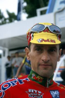 Ivan Gotti (Team Polti, Italien) im Porträt Radsport Herren Tour de France 1999, Straßenradsport, Straßenradrennsport, Straße, Rad, Radrennen, Radrennsport, Porträt Avesnes sur Helpe - Thionville Nachdenklichkeit,