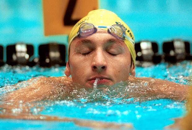Ian Thorpe (Australien) im Wasser Schwimmen Herren Welt-Cup 2000, Worldcup, World, WC, Schwimmsport, Kurzbahn, 25m, 25 m, Meter Einzelbild Velodrom Berlin