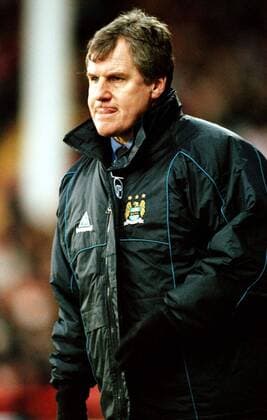 Manager Joe Royle (Manchester City F.C.) Fußball Herren English First Division 1999 2000, 2. Englische Liga, 1st, 1 st, 1., Manchester City FC Einzelbild Bramall Lane Sheffield Spannung,