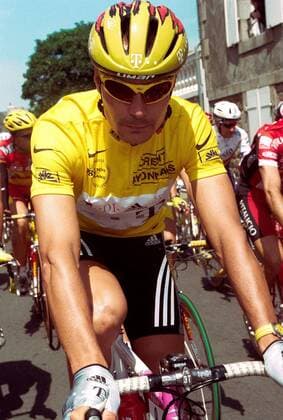 Erik Zabel (Deutschland Deutsche Telekom) im gelben Trikot Radsport Herren Tour de France 1998, Radrennsport, Straßenradsport, Straßenradrennsport, Straße, Rad, Radrennen Einzelbild