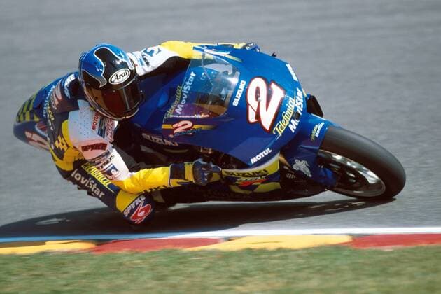 Kenny Roberts jr. (USA Telefonica Movistar Suzuki) auf seiner Maschine Motorsport WM Herren Weltmeisterschaft 2000, Motorrad, Motorradrennsport, Motorradrennen, Motorradsport Einzelbild Mugello