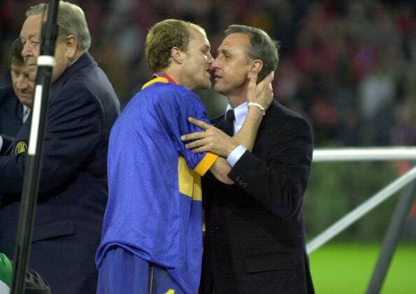 Jordi (Alaves) und Vater Johan Cruyff (Niederlande) Fußball EC 3 Herren UEFA-Cup 2000 2001, Europapokal: Deportivo Alavés (Spanien), CD Gruppe Westfalenstadion Dortmund Harmonie,