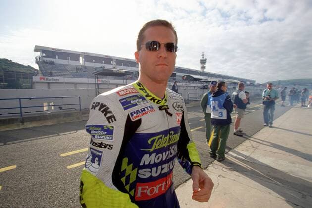Kenny Roberts (USA Suzuki) Motorsport WM Herren Weltmeisterschaft 2001, Motorrad, Motorradrennen, Motorradrennsport, Motorradsport, Vdia Einzelbild Jerez
