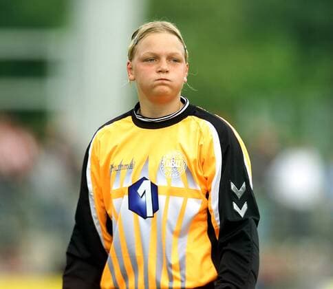 Torfrau Heidi Johansen (Dänemark) Fußball EM Damen Europameisterschaft 2001, Länderspiel, Gruppenspiel, Gruppe B, Frauen, Frauenfußball Einzelbild Stadion an der Kreuzeiche Reutlingen