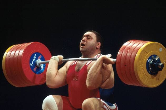 Ashot Danielyan (Armenien) - Stoßen Gewichtheben OS Sommer Herren Olympische Sommerspiele 2000, Olympia, Olympiade, Spiele, Klasse über 105kg, 105 kg, Kilogramm Einzelbild Convention and Exhibition Centre Sydney Anstrengung, Kraft,