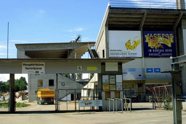 Fußball, Frauen EM 2025, Sportstätte, Stadion Wankdorf in Bern Abrissarbeiten am Stadion Wankdorf (dem Wunder von Bern 1954) Fußball Herren Wankdorfstadion 2001 2002, Stadionabriß, Stadionabriss, Abriß, Abriss, Vdig Totale Schweizer Nationalstadion Bern