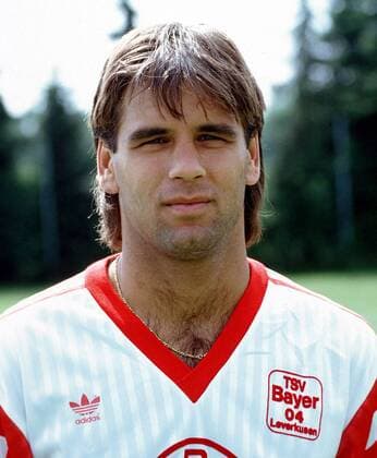 Ulf Kirsten (Bayer 04 Leverkusen) Fußball 1. BL Herren Saison 1990 1991, Vorstellung, Präsentation, Porträttermin, Pressetermin Porträt Leverkusen
