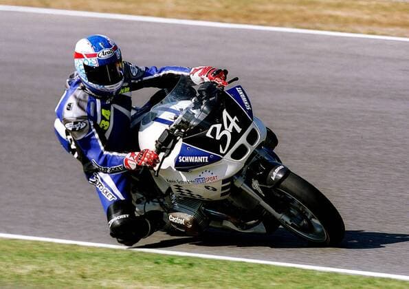 Kevin Schwantz (USA BMW) auf seiner Maschine Motorsport Herren BMW-Cup 2001, Motorrad, Motorradrennen, Motorradrennsport, Motorradsport, 500er, 500ccm, 500-er, ccm Einzelbild Mugello