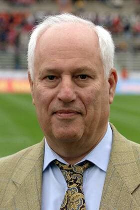 Vizepräsident Klaus Lötzbeier (Eintracht) Fußball 2. BL Herren Saison 2001 2002, Vdig, Eintracht Frankfurt Porträt Waldstadion Frankfurt M.